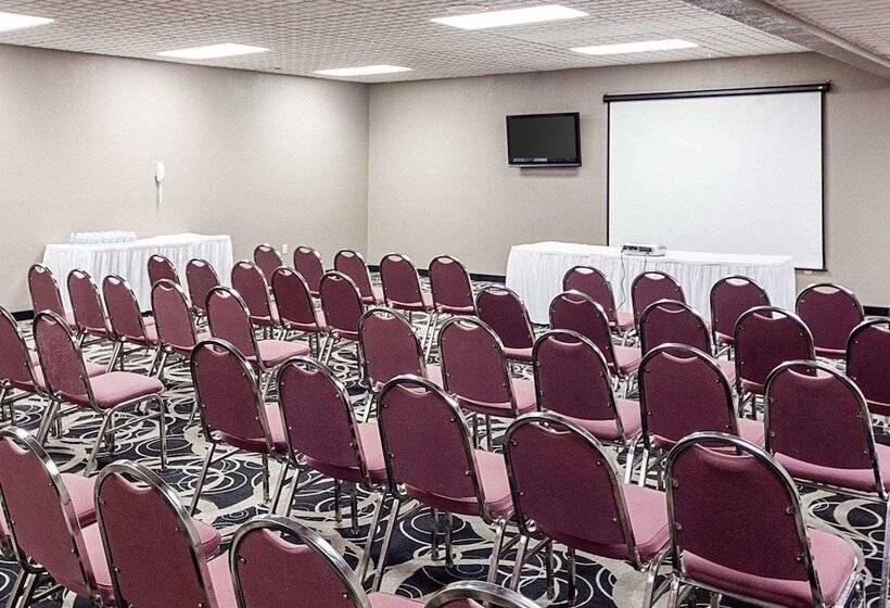 리조트 Quality Inn