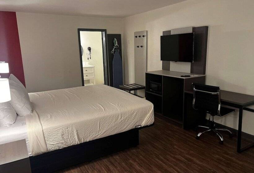 هتل Ramada By Wyndham Bainbridge