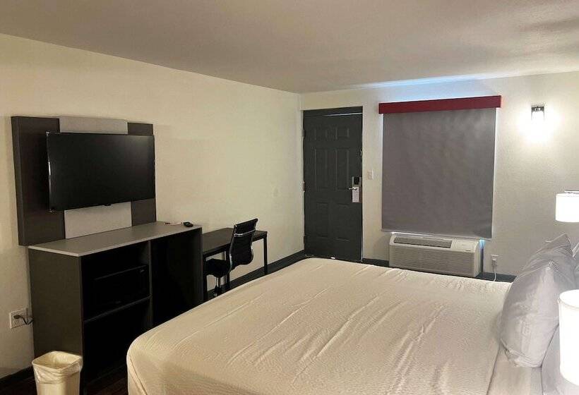 هتل Ramada By Wyndham Bainbridge
