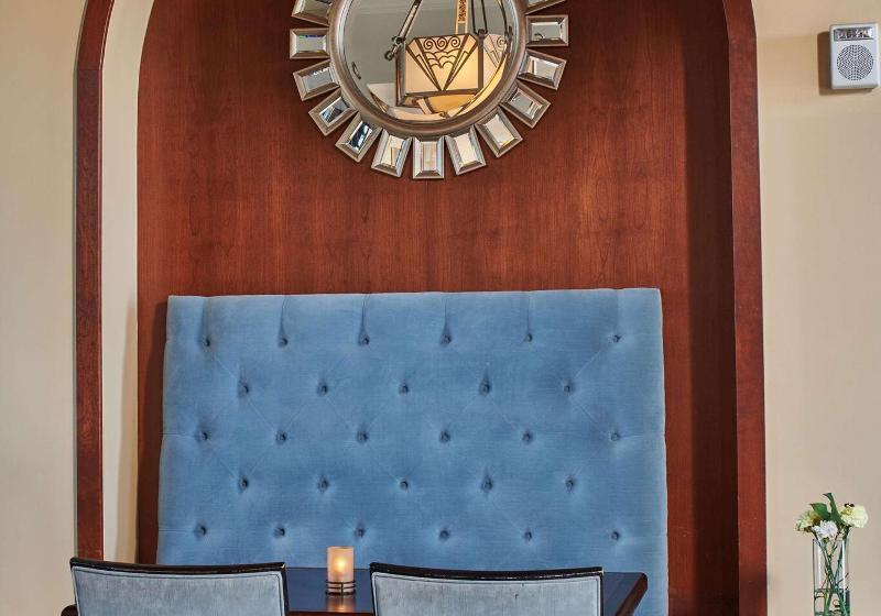 هتل Alex Johnson Rapid City Curio Collection By Hilton