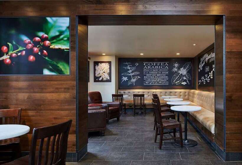 هتل Alex Johnson Rapid City Curio Collection By Hilton