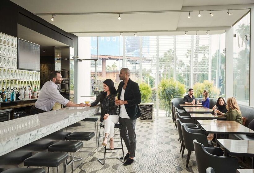 هتل Andaz West Hollywood, By Hyatt
