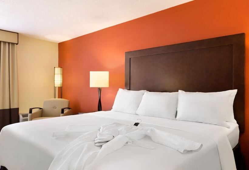 Отель Clarion Inn Sheffield Muscle Shoals