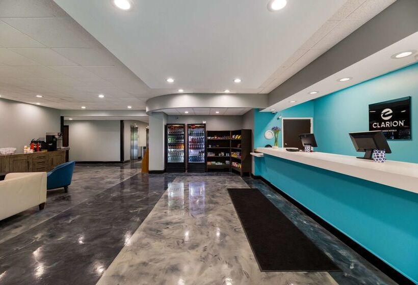 Clarion Hotel San Angelo Near Convention Center
