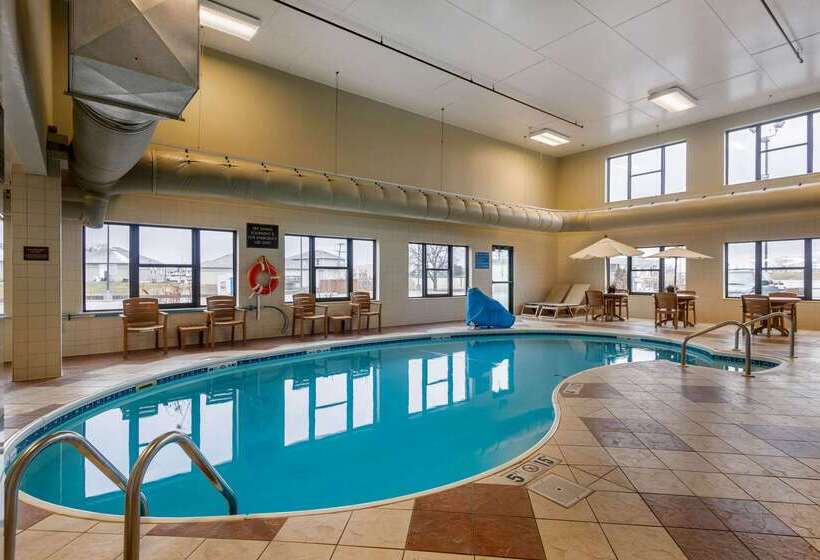 هتل Comfort Inn And Suites Springfield