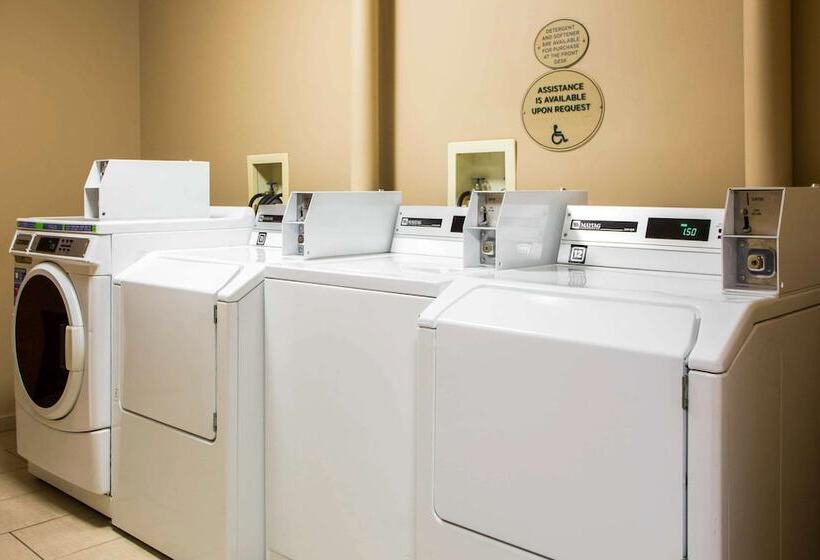 هتل Comfort Inn & Suites Springfield I 44