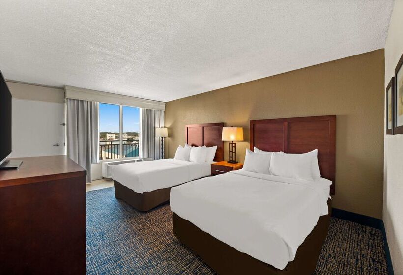 فندق Comfort Inn On The Ocean