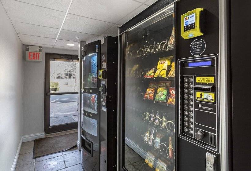ホテル Comfort Inn Paramus   Hackensack