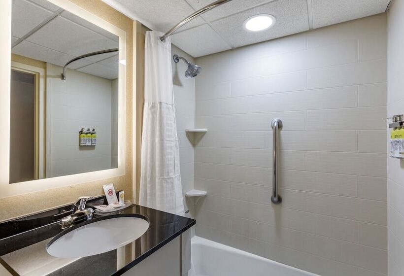 ホテル Comfort Inn Paramus   Hackensack