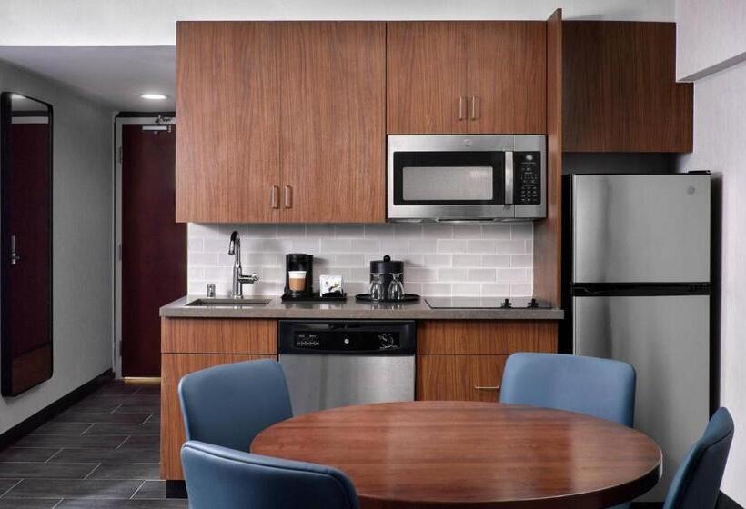 Courtyard By Marriott San Diego Mission Valley/hotel Circle
