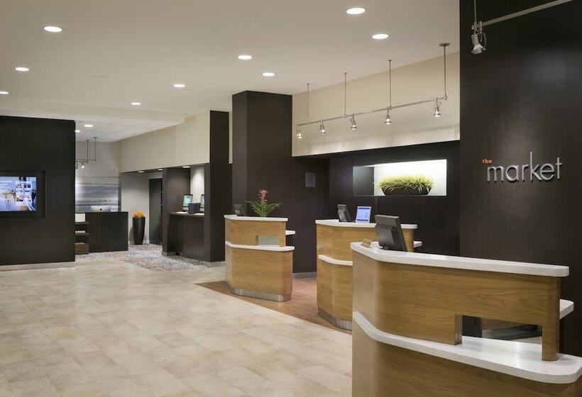 هتل Courtyard By Marriott Fishermans Wharf
