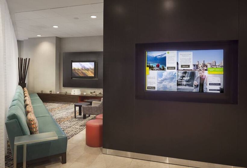 هتل Courtyard By Marriott Fishermans Wharf