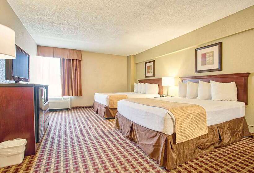 هتل Days Inn & Suites By Wyndham Johnson City