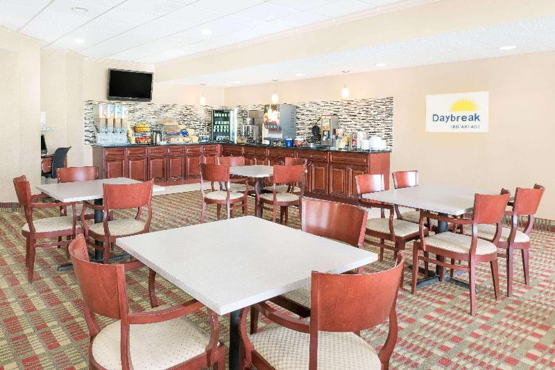 酒店 Days Inn & Suites By Wyndham York