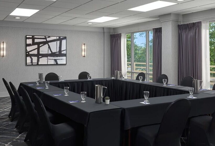 Delta Hotels By Marriott Little Rock West