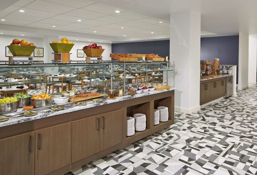 هتل Doubletree By Hilton Atlanta Perimeter Dunwoody