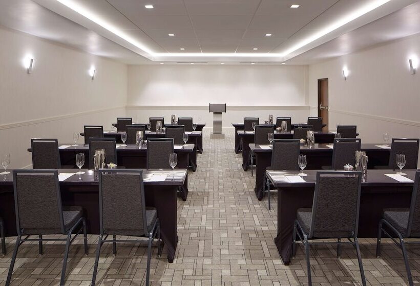 هتل Doubletree By Hilton Atlanta Perimeter Dunwoody