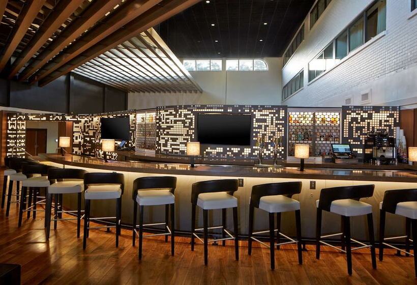 هتل Doubletree By Hilton Atlanta Perimeter Dunwoody
