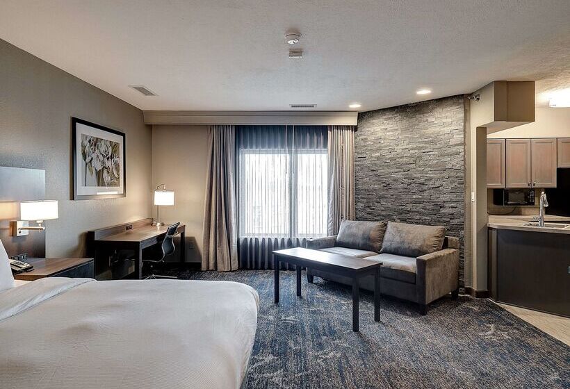 酒店 Doubletree By Hilton  Bloomington