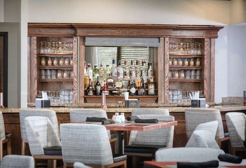 호텔 Doubletree By Hilton Boston Rockland