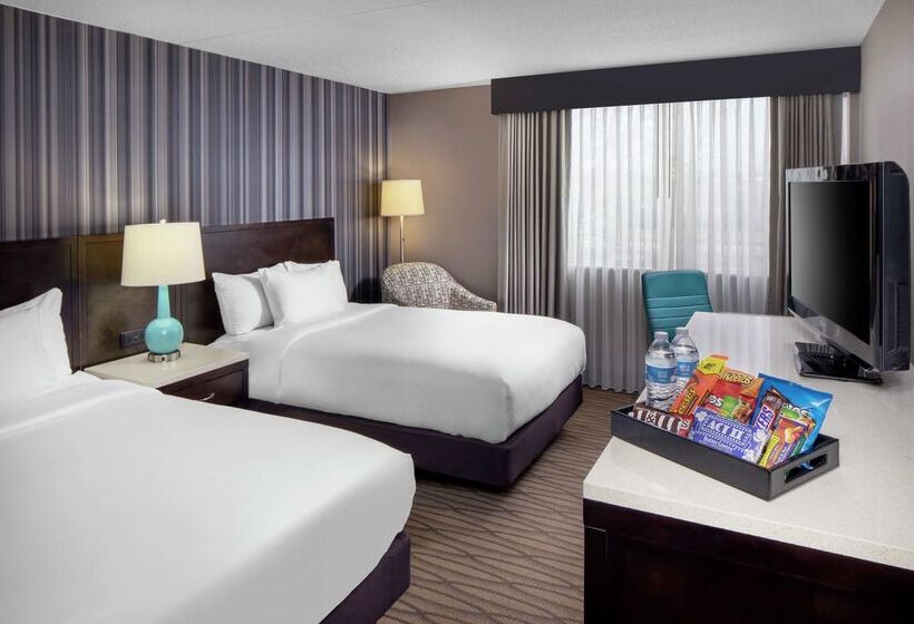 호텔 Wyndham Garden Westlake