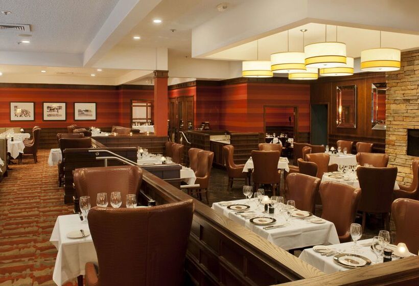 Отель Doubletree By Hilton Collinsville St. Louis