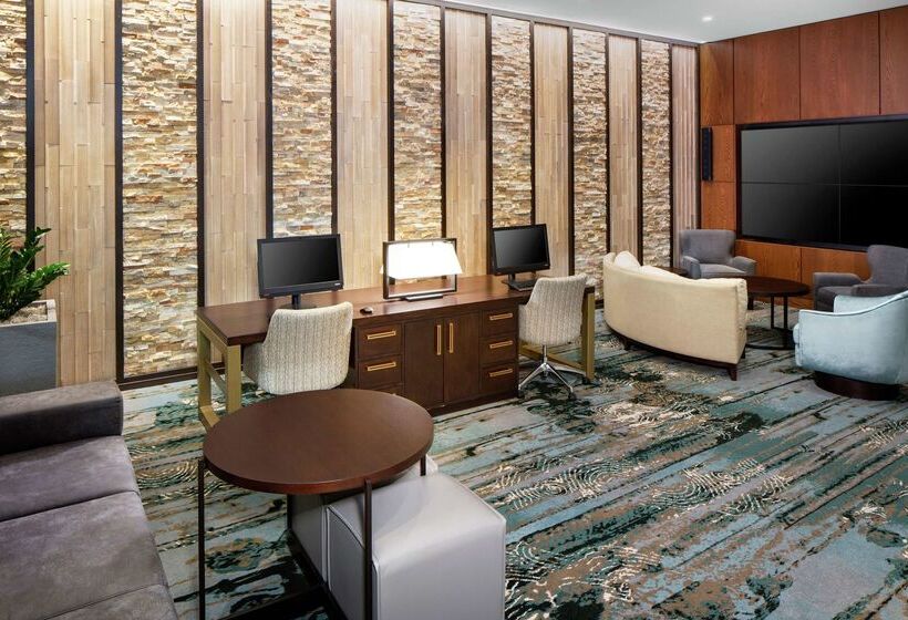 فندق Doubletree By Hilton Manchester Downtown