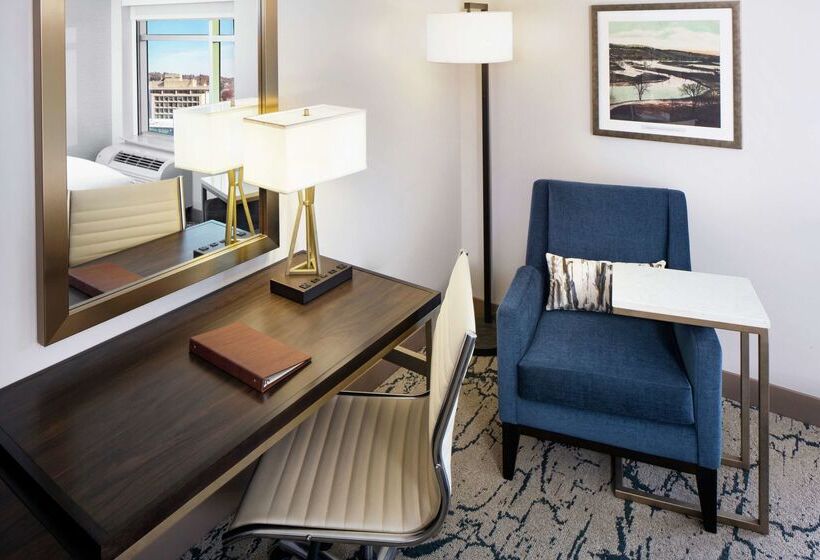 فندق Doubletree By Hilton Manchester Downtown