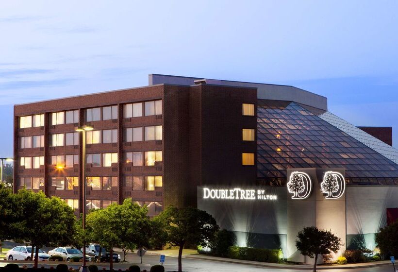 هتل Doubletree By Hilton Rochester