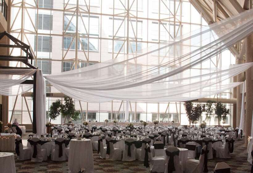 Doubletree By Hilton Hotel St. Paul Downtown