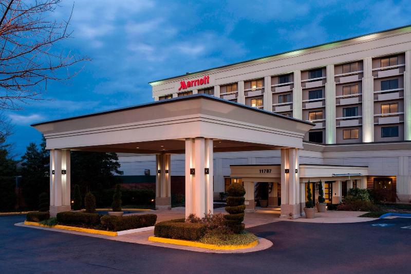 בית מלון כפרי Fairfax Marriott At Fair Oaks