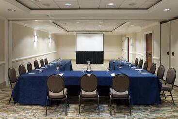 هتل Fairfax Marriott At Fair Oaks