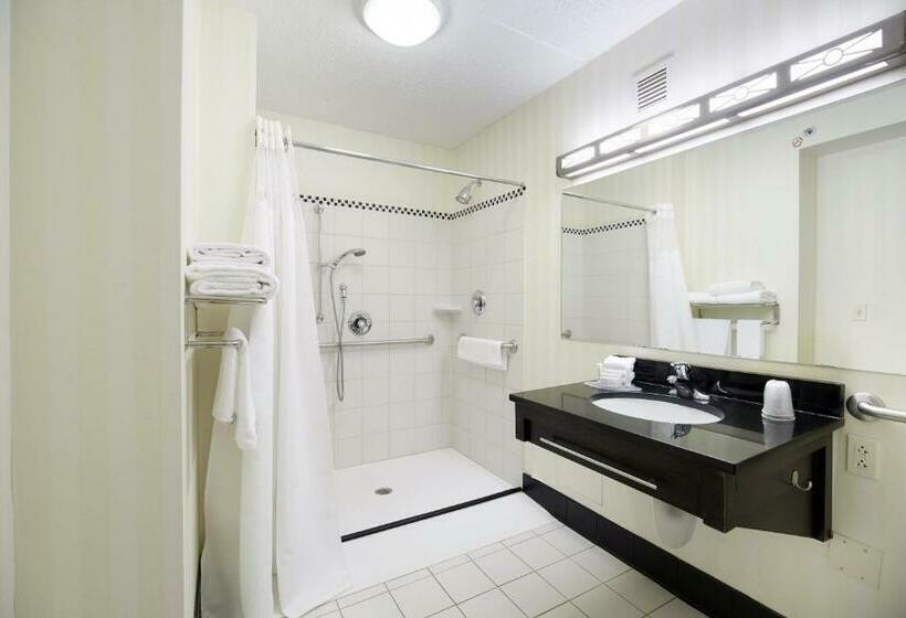 酒店 Fairfield Inn & Suites By Marriott Cleveland Beachwood