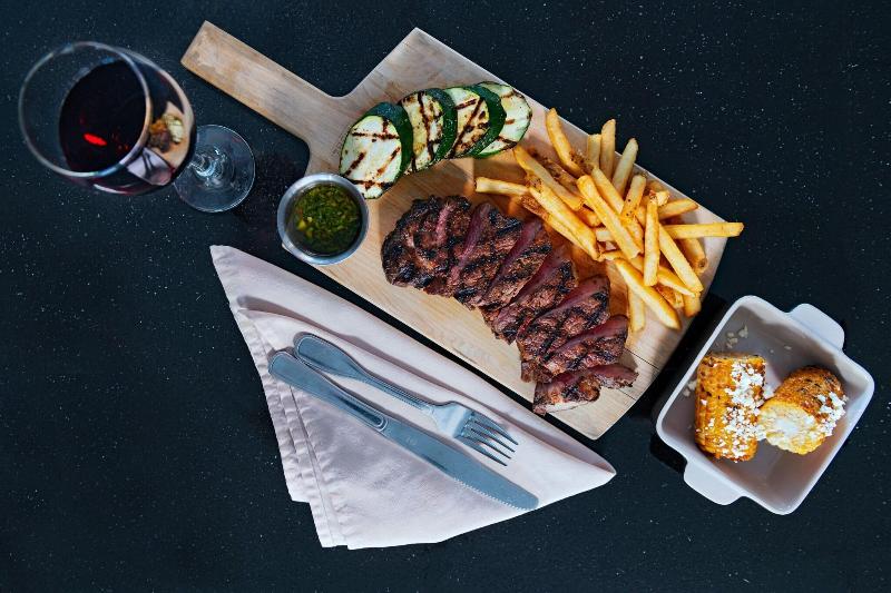 ホテル Four Points By Sheraton Tucson Airport