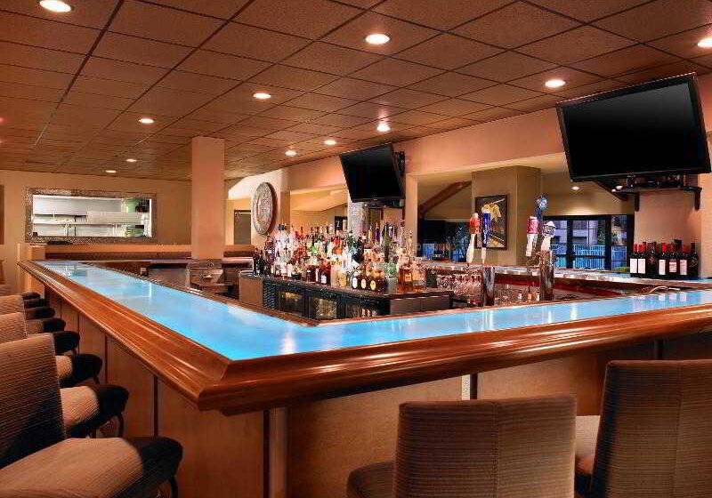 ホテル Four Points By Sheraton Tucson Airport