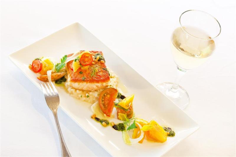 ホテル Four Points By Sheraton Tucson Airport