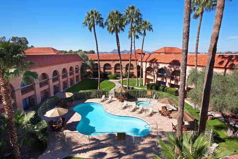 ホテル Four Points By Sheraton Tucson Airport