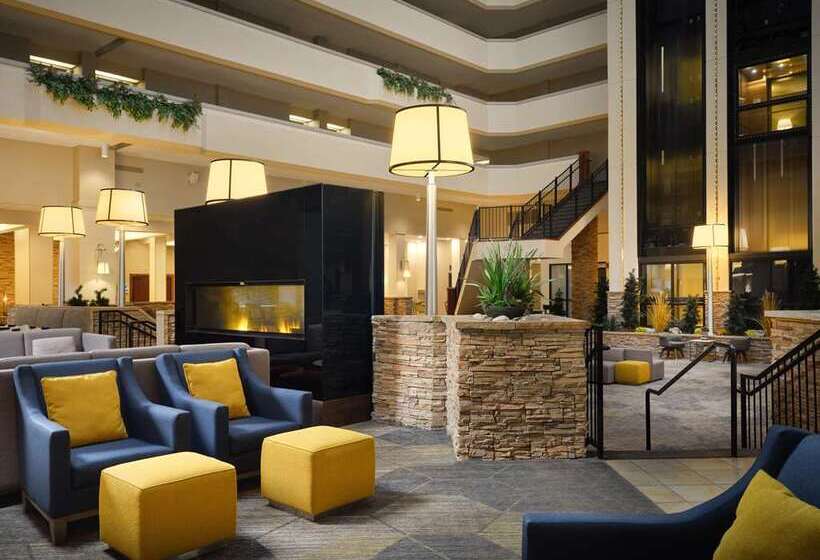 בית מלון כפרי Hilton Fort Collins