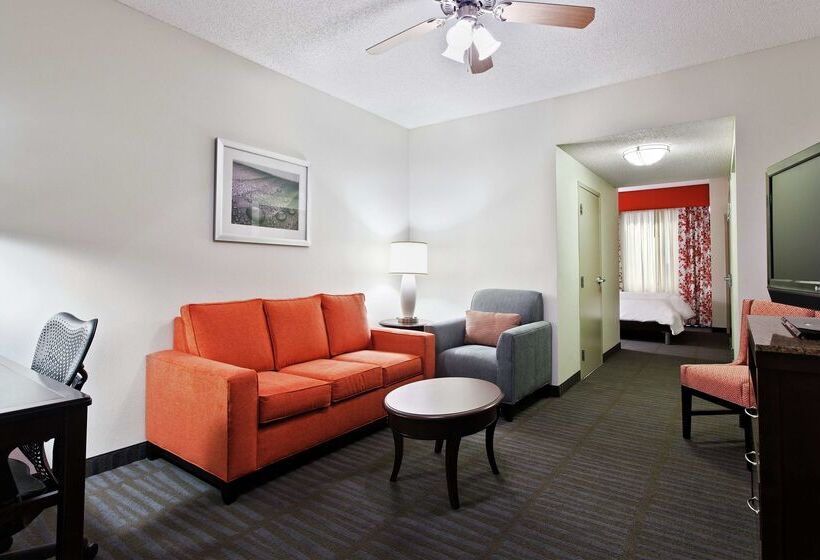 هتل Hilton Garden Inn Springfield, Il