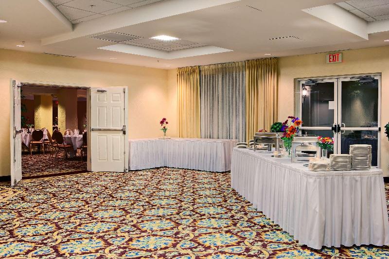 هتل Hilton Garden Inn Springfield, Il