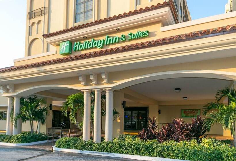 هتل Holiday Inn & Suites Clearwater Beach, An Ihg