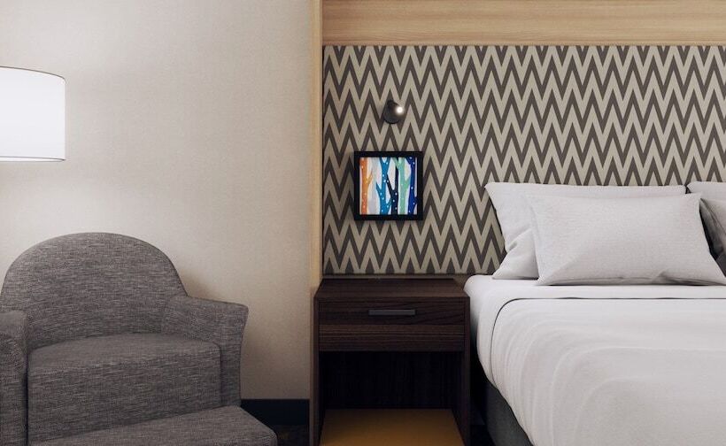 هتل Holiday Inn Chicago – Midway Airport S By Ihg