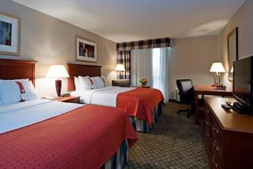 هتل Holiday Inn Cincinnati Eastgate, An Ihg