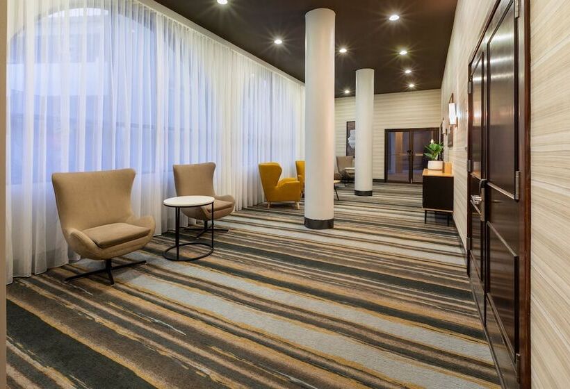 هتل Holiday Inn El Paso West   Sunland Park By Ihg