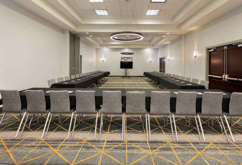 هتل Holiday Inn El Paso West   Sunland Park By Ihg