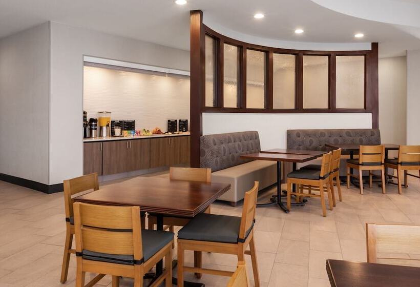 هتل Holiday Inn El Paso West   Sunland Park By Ihg