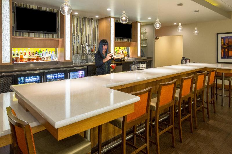 هتل Holiday Inn Portland Airport I 205, An Ihg