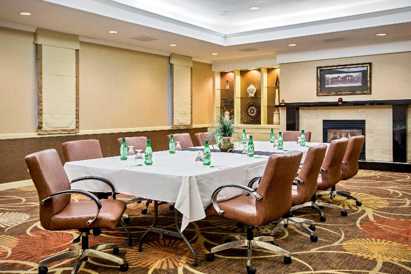 ホテル Holiday Inn Roanoke Tanglewood Route 419 & I 581, An Ihg