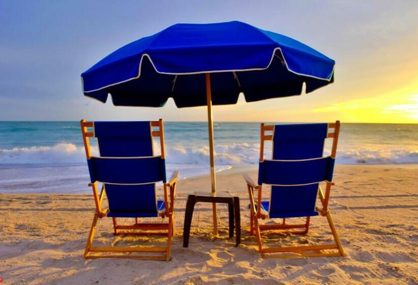 فندق Ocean Breeze Inn Vero Beach