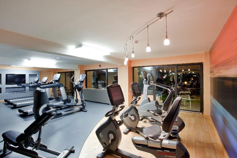 هتل Holiday Inn Virginia Beach Norfolk, An Ihg